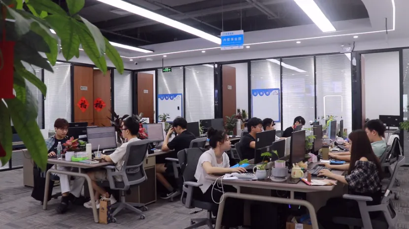 【人物专访—杨淡芳】白手起家与数字化觉醒：一部包装业的“生存进化论”